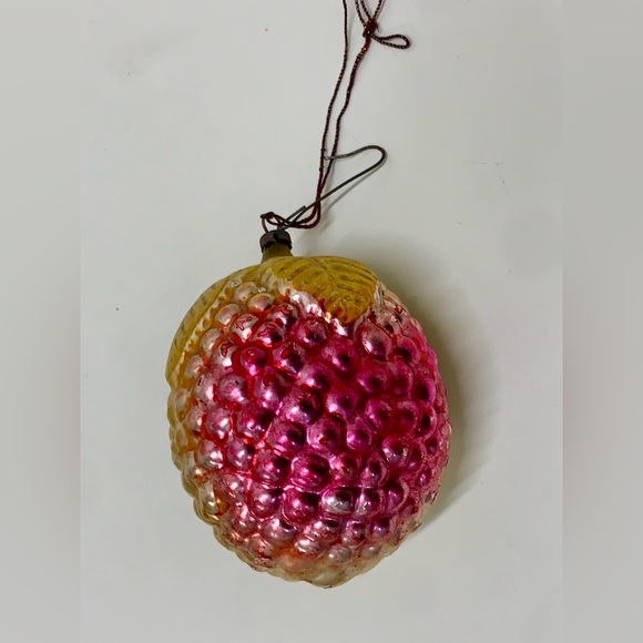 Antique Mercury Glass Pink Yellow Figural Berry Fruit Christmas Tree Ornament - Picture 8 of 16